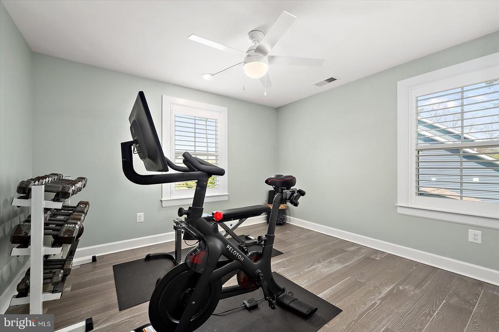 23054 BUTTERFLY COURT