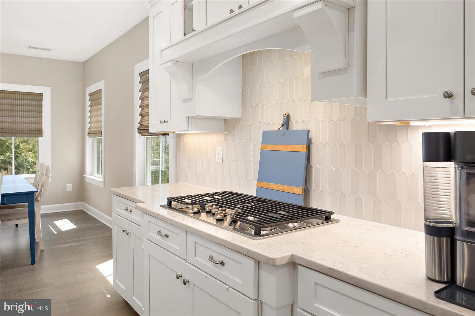 23054 BUTTERFLY COURT