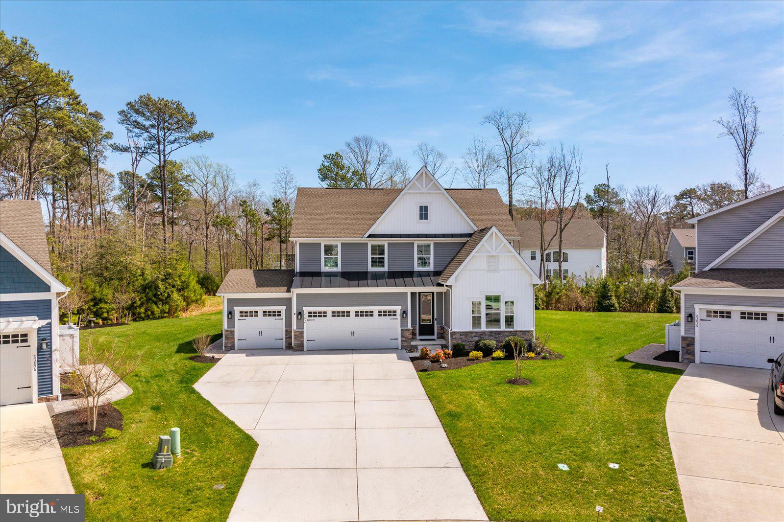 23054 BUTTERFLY COURT