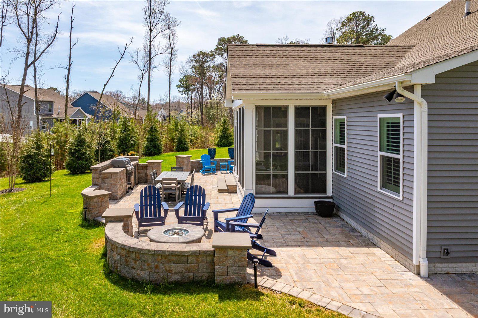 23054 BUTTERFLY COURT