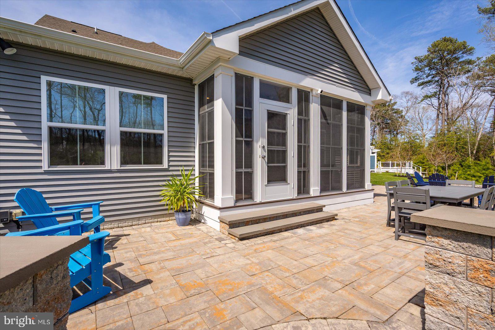 23054 BUTTERFLY COURT