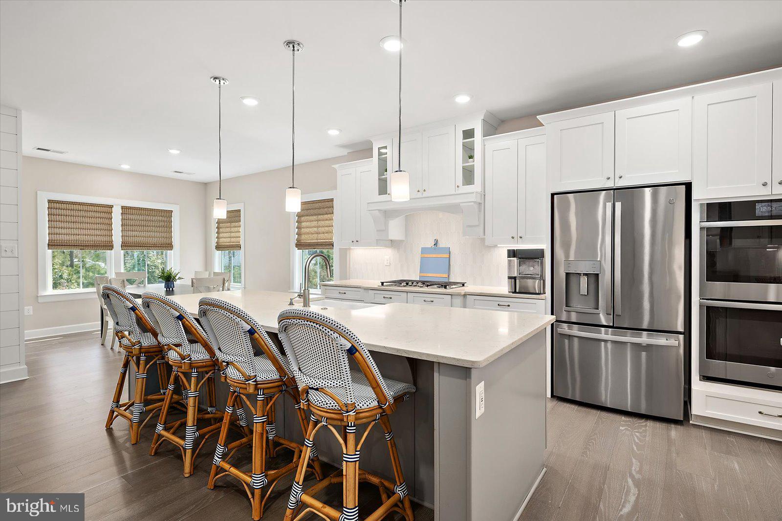 23054 BUTTERFLY COURT