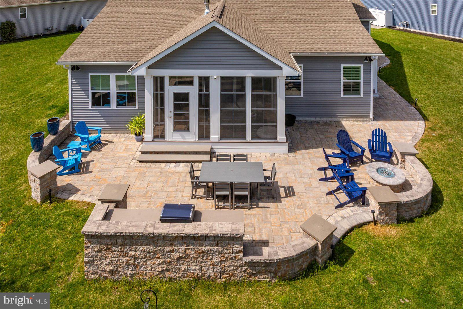 23054 BUTTERFLY COURT