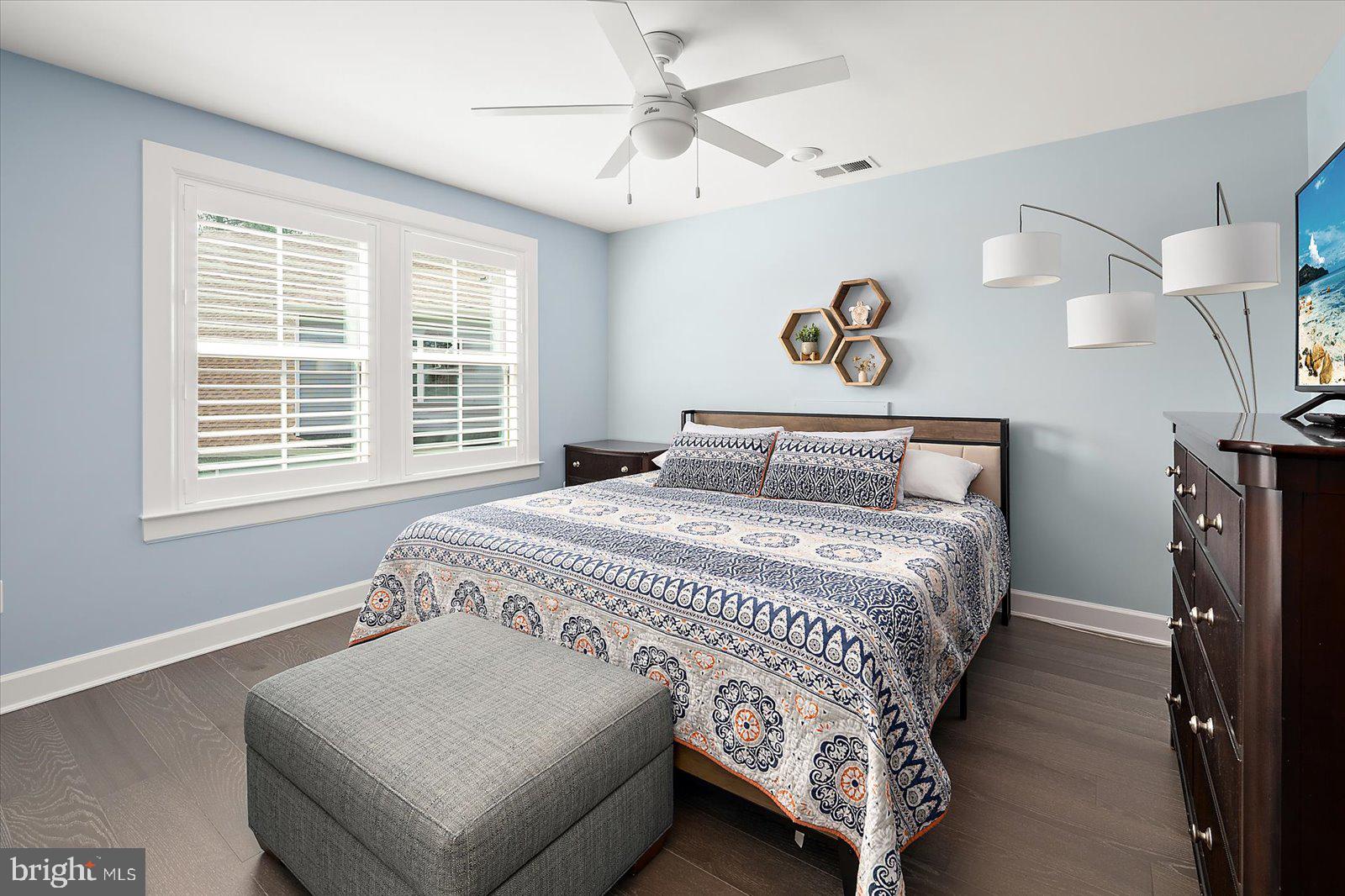 23054 BUTTERFLY COURT