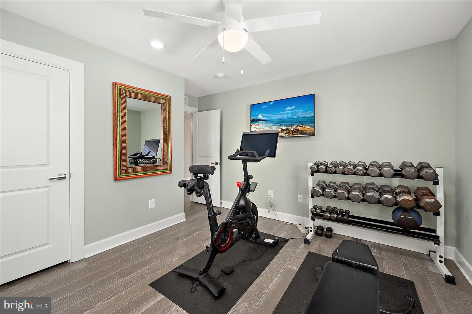 23054 BUTTERFLY COURT