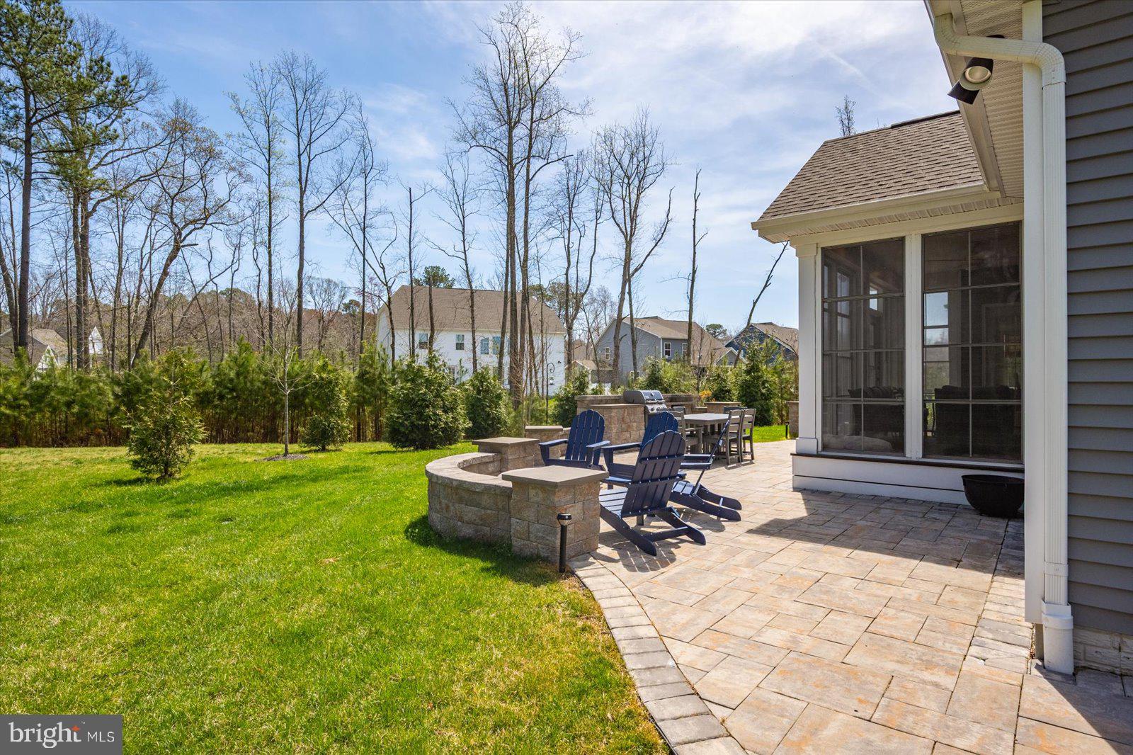 23054 BUTTERFLY COURT