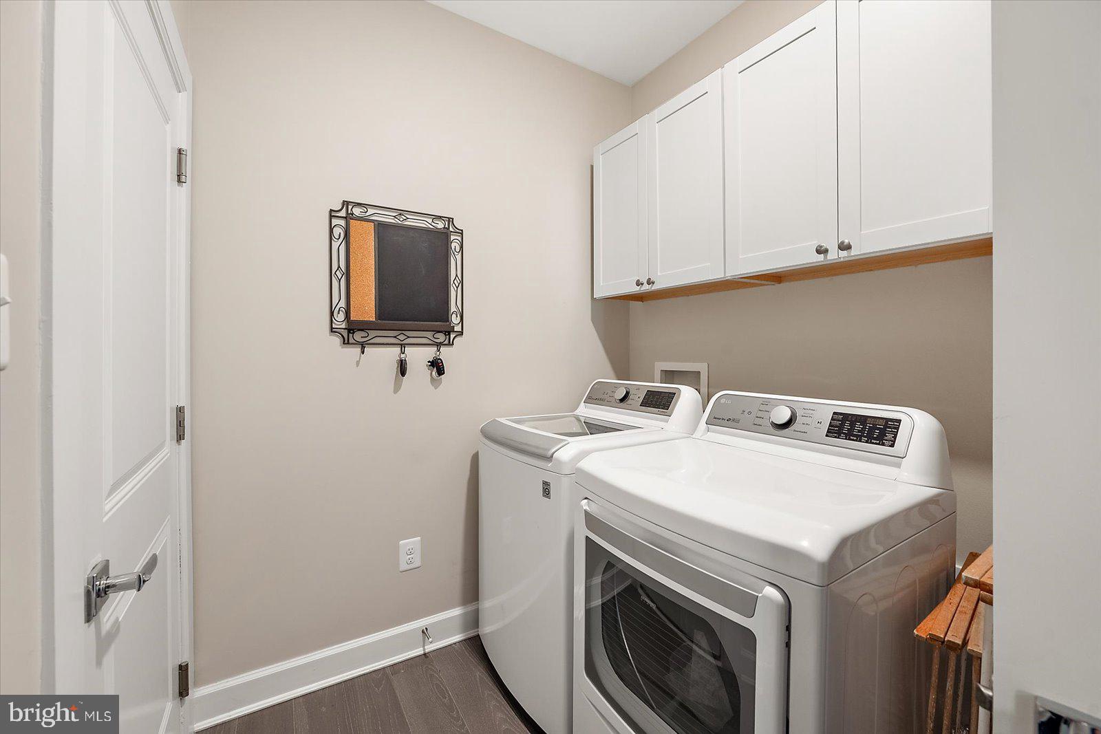 23054 BUTTERFLY COURT