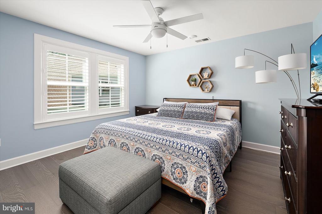 23054 BUTTERFLY COURT