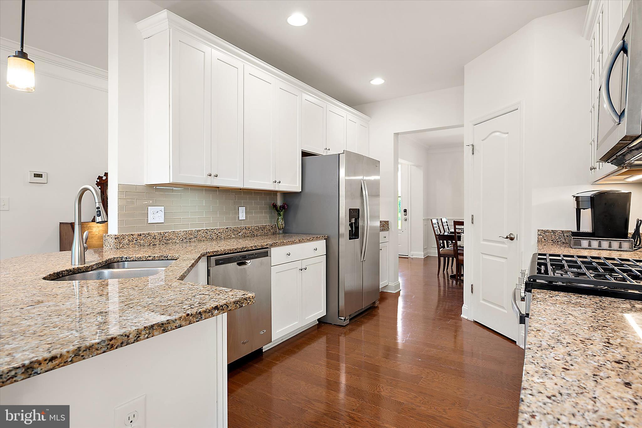 33281 LONE CEDAR LANDING