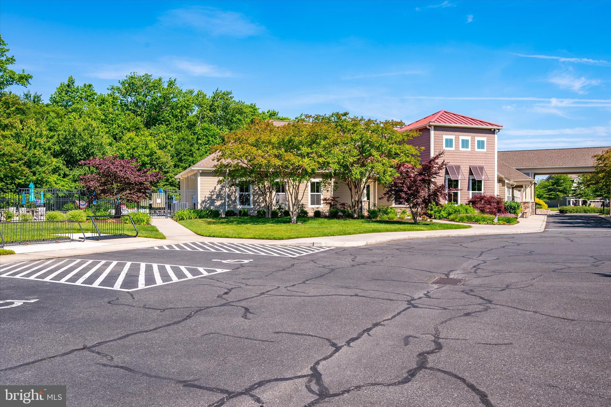 33281 LONE CEDAR LANDING