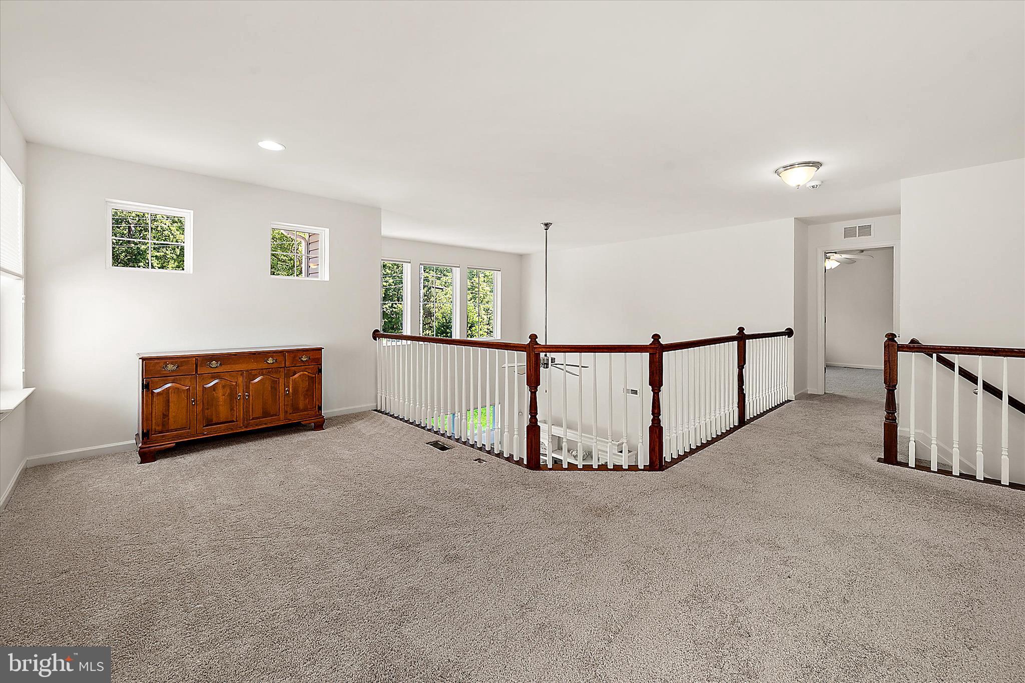 33281 LONE CEDAR LANDING