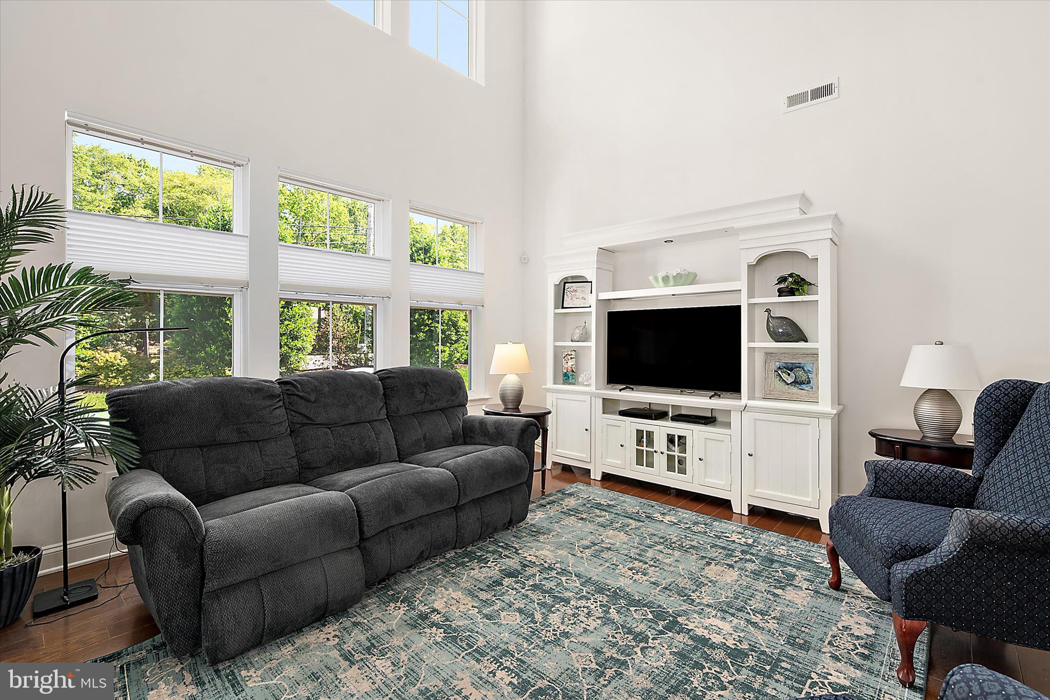 33281 LONE CEDAR LANDING