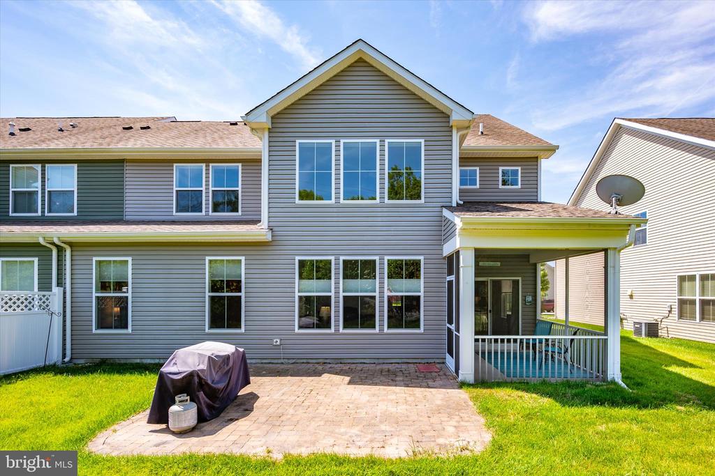 33281 LONE CEDAR LANDING
