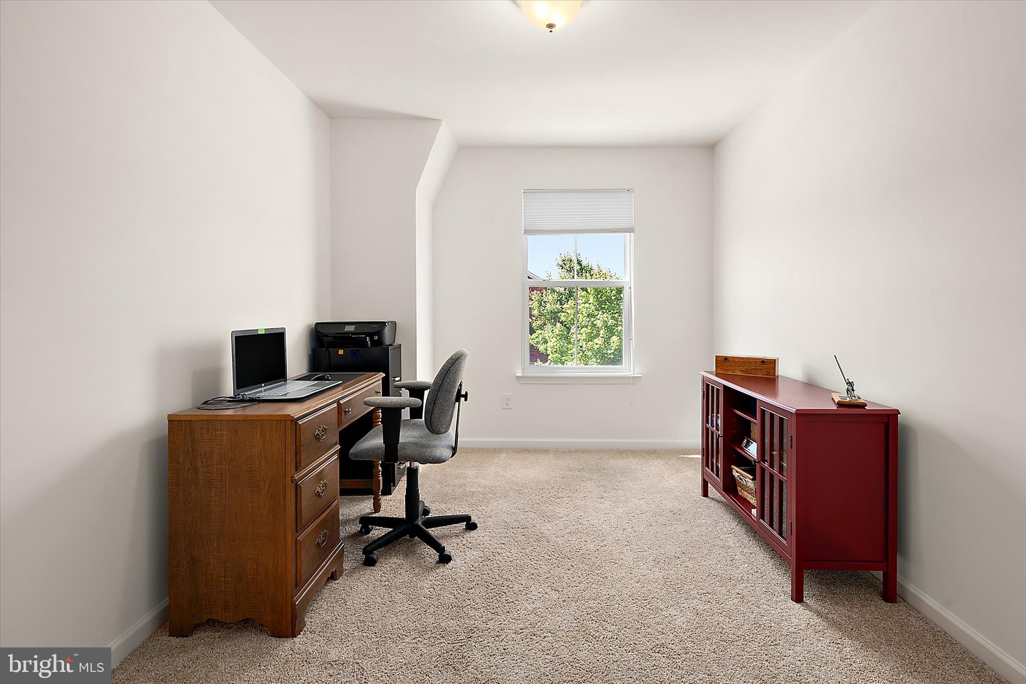33281 LONE CEDAR LANDING