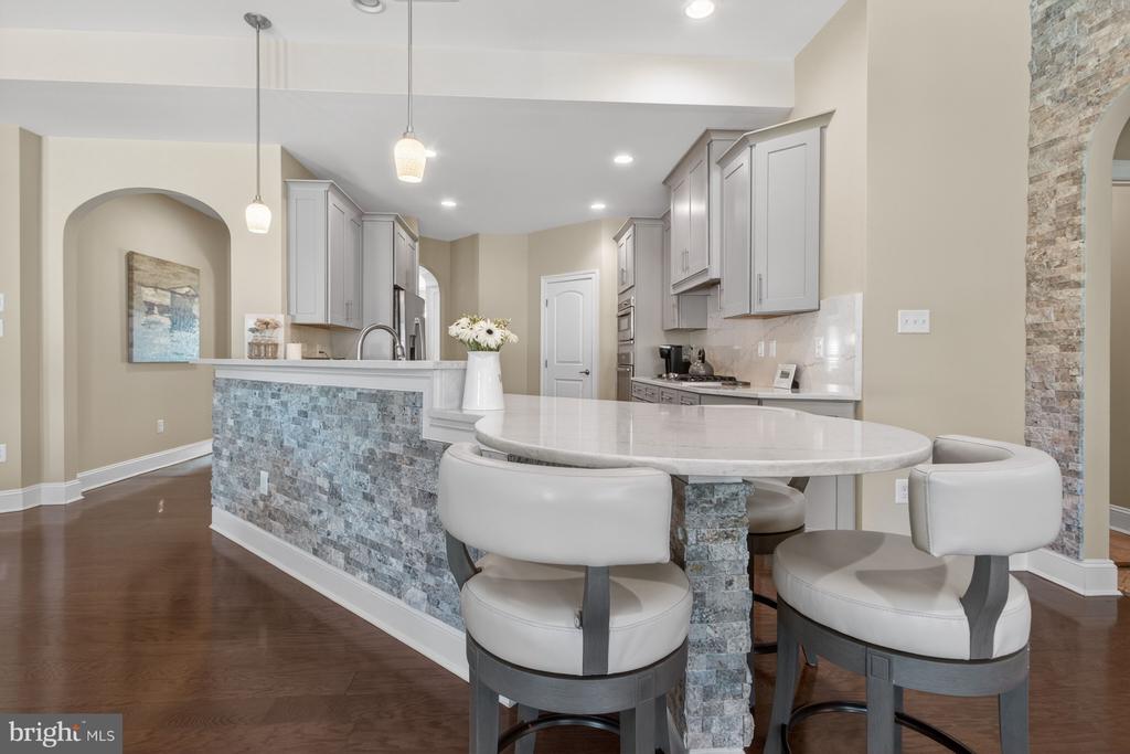 29390 SPY GLASS LANE