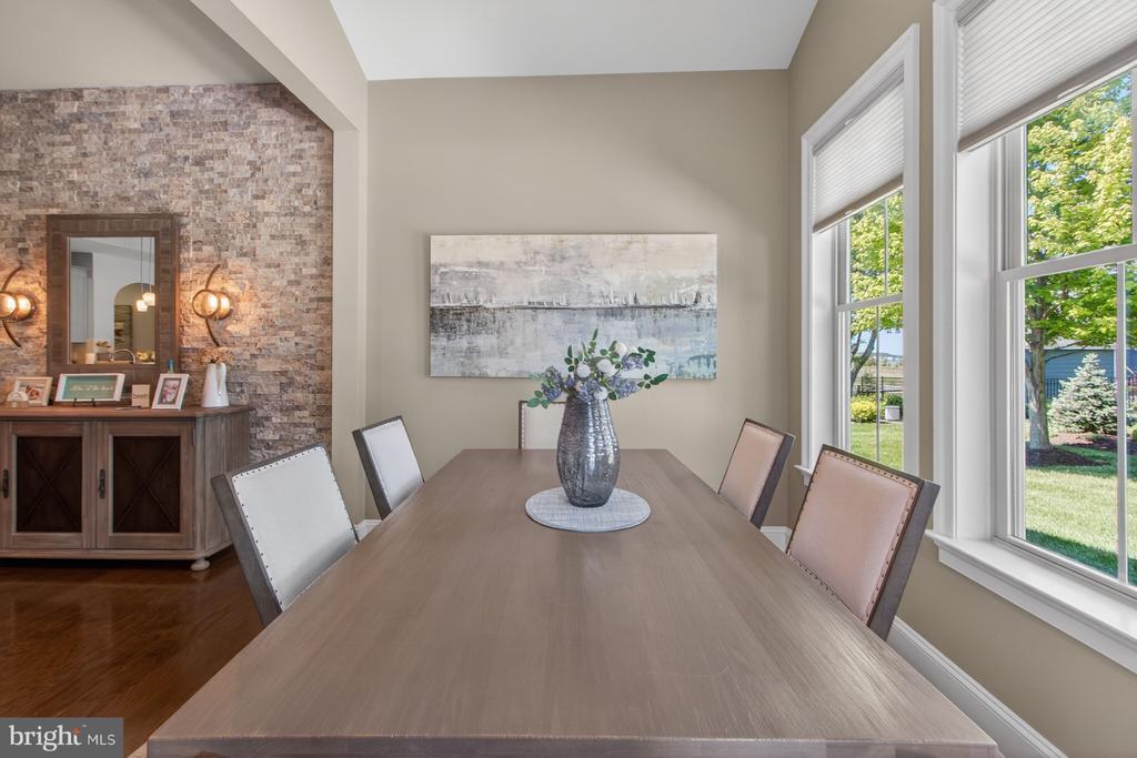 29390 SPY GLASS LANE