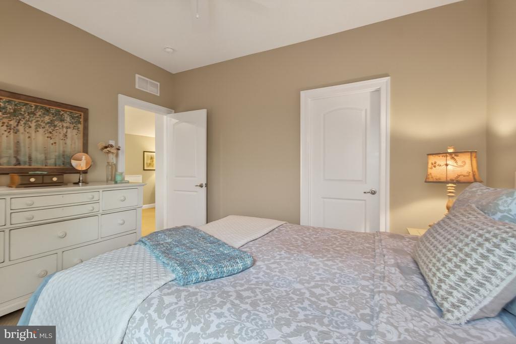 29390 SPY GLASS LANE