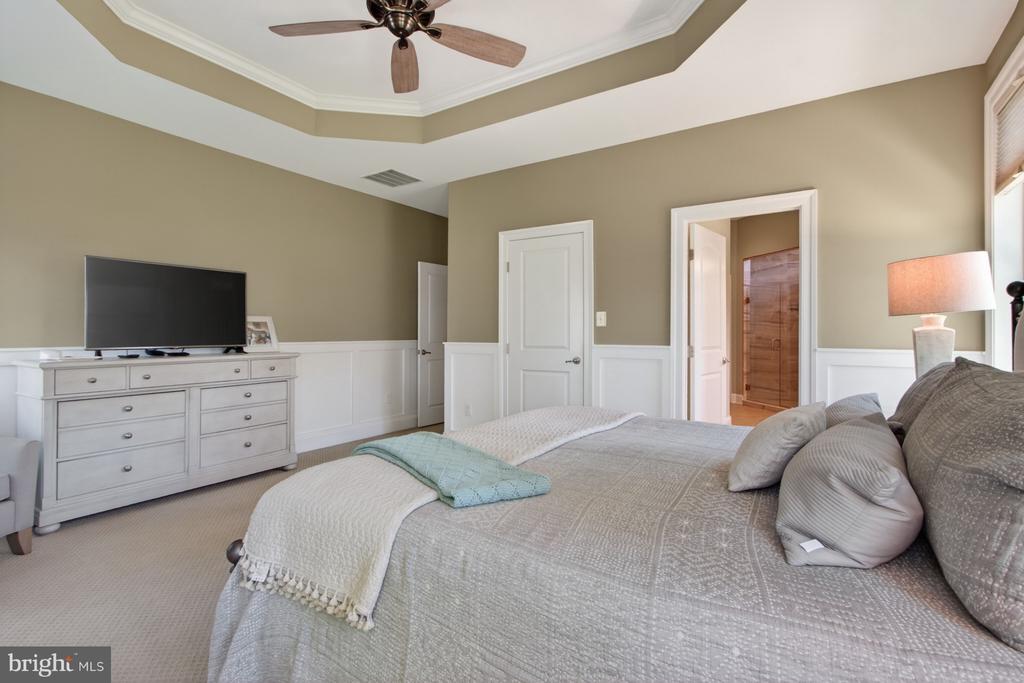 29390 SPY GLASS LANE