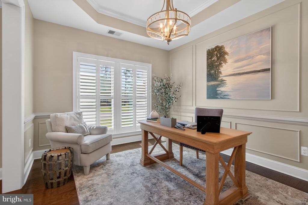 29390 SPY GLASS LANE