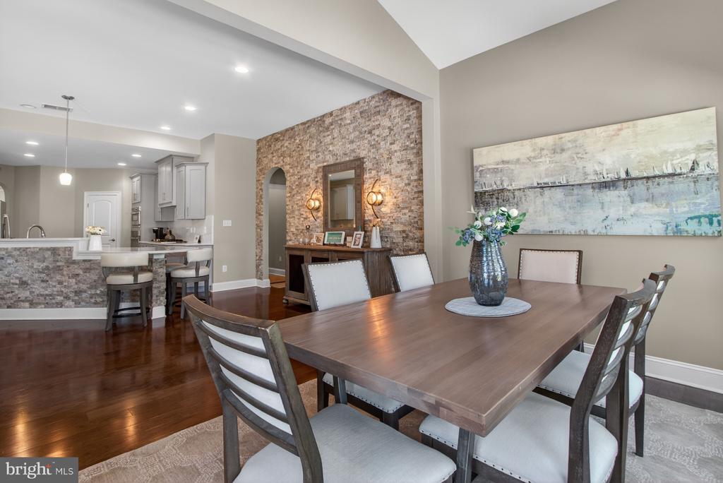29390 SPY GLASS LANE