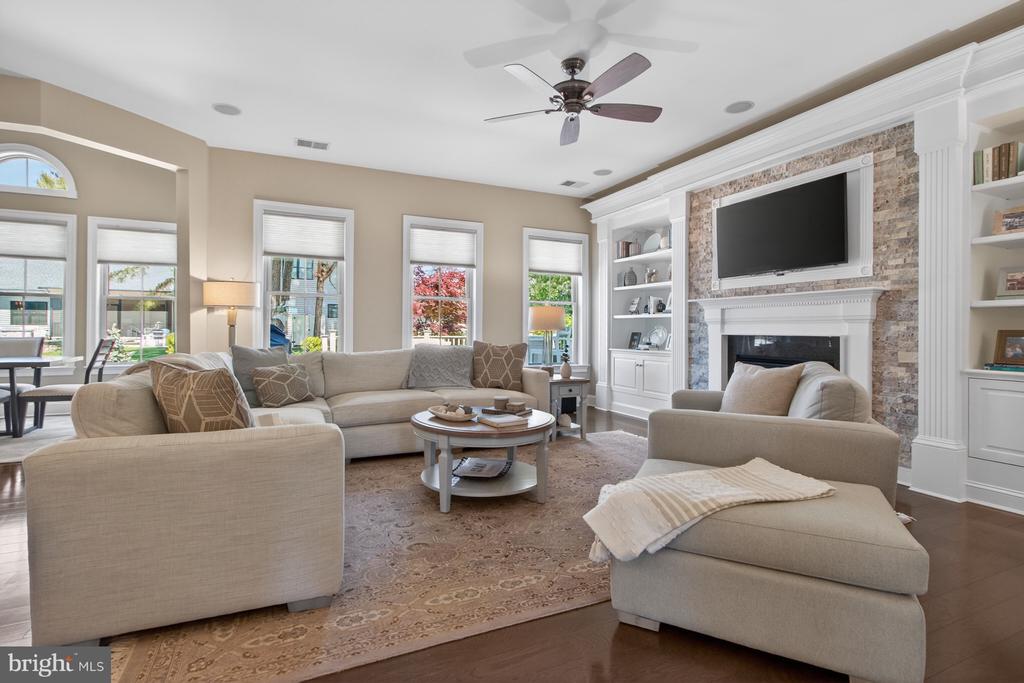29390 SPY GLASS LANE