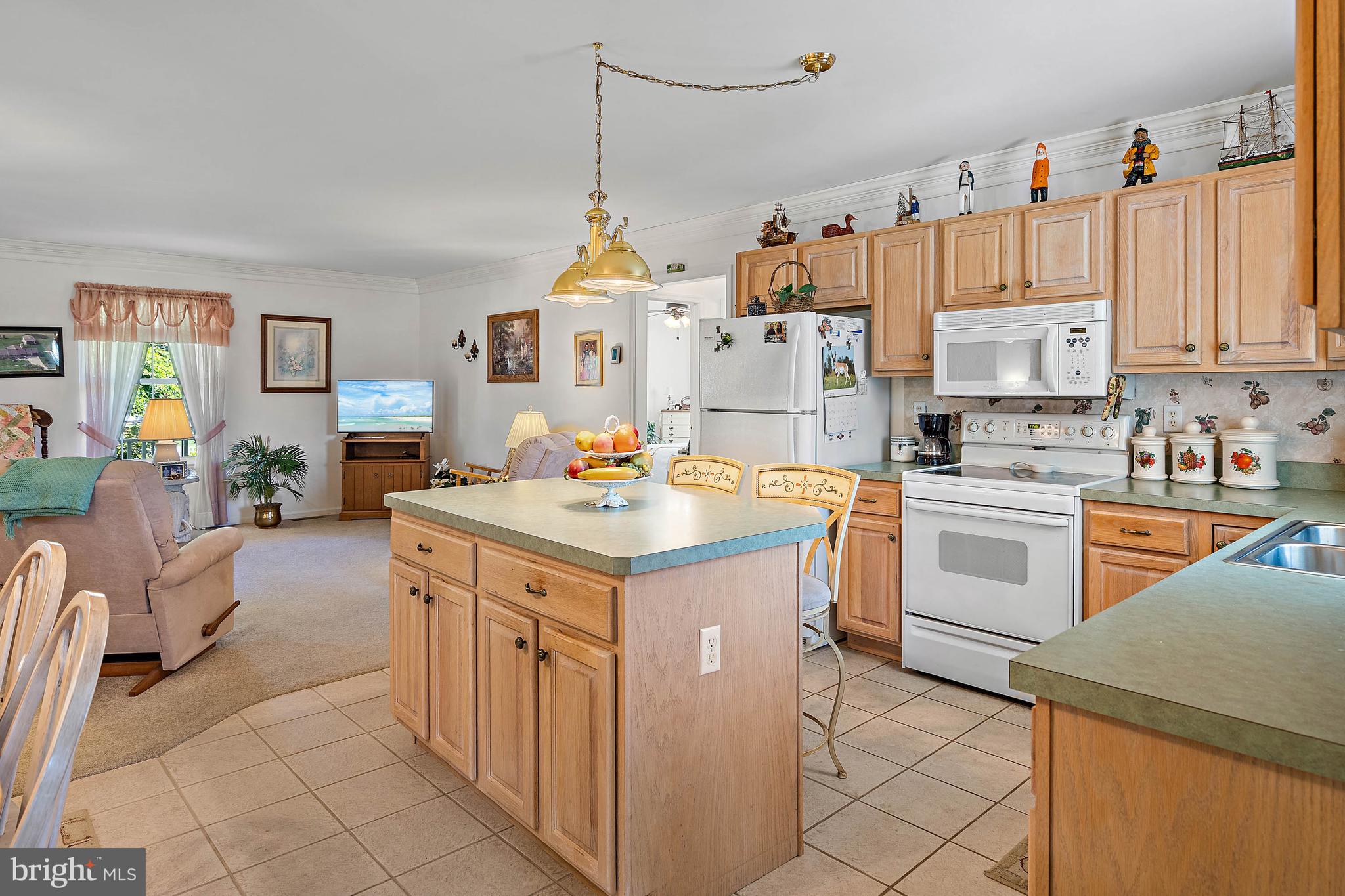458 WOODSIDE ROAD