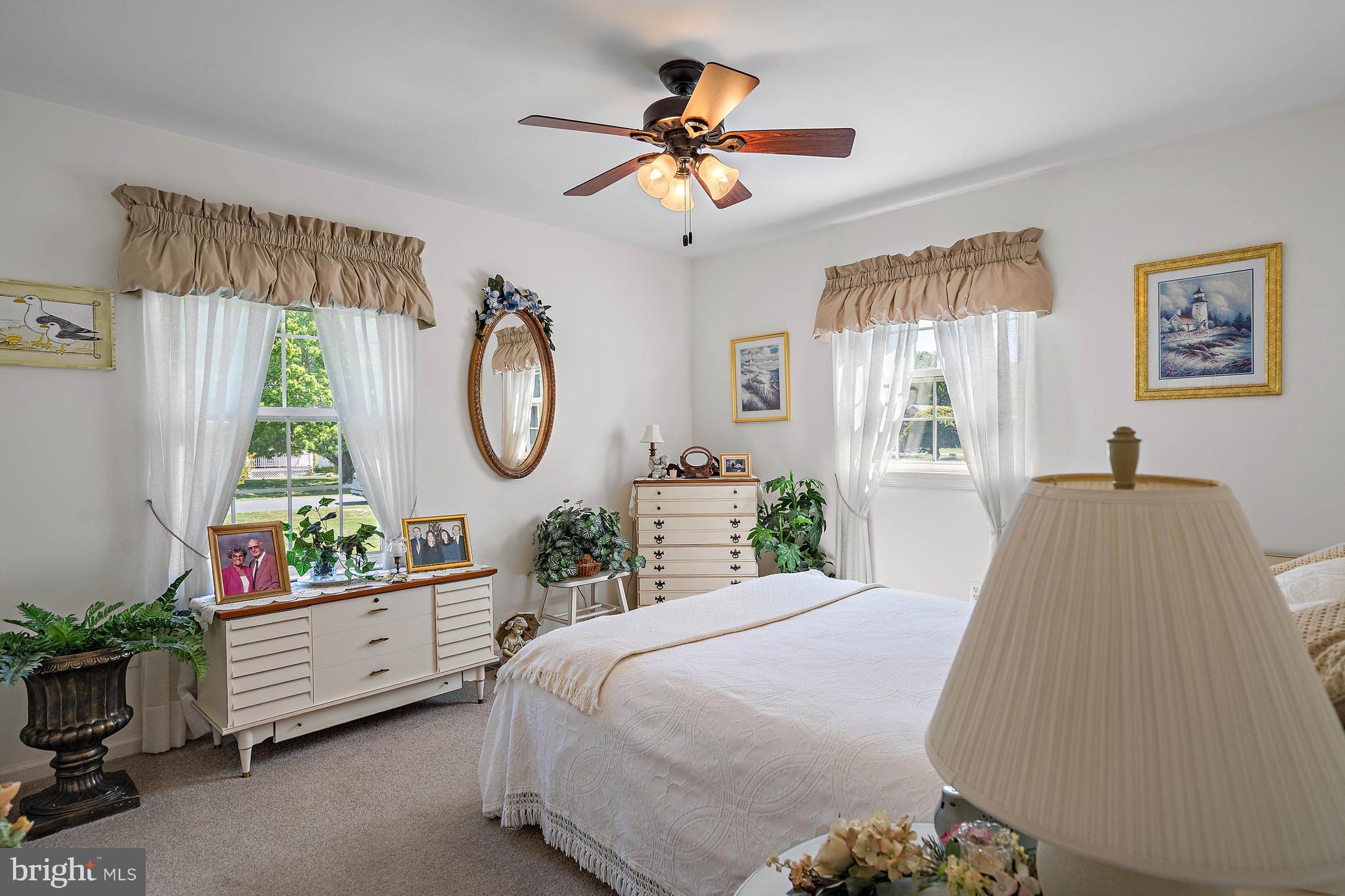 458 WOODSIDE ROAD