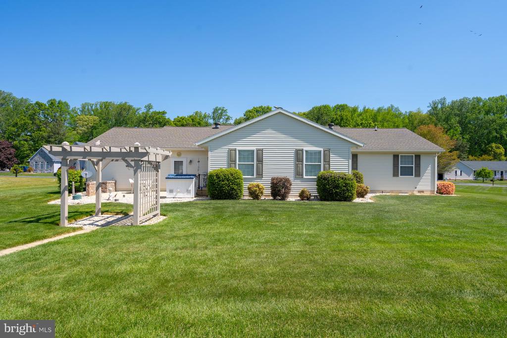 458 WOODSIDE ROAD
