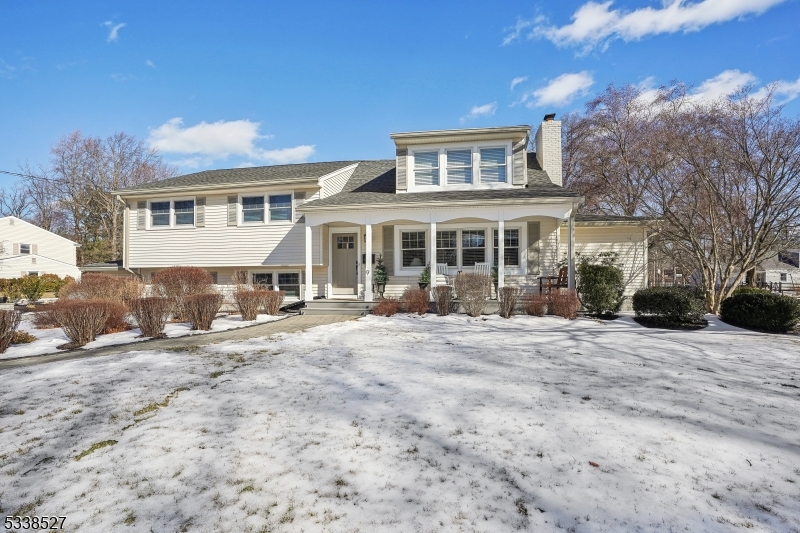 9 Juniper Dr