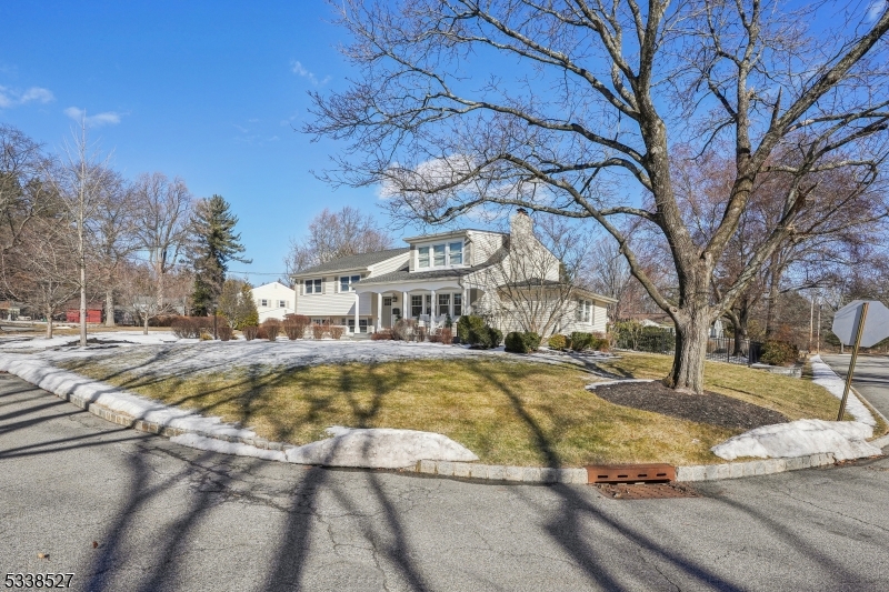 9 Juniper Dr