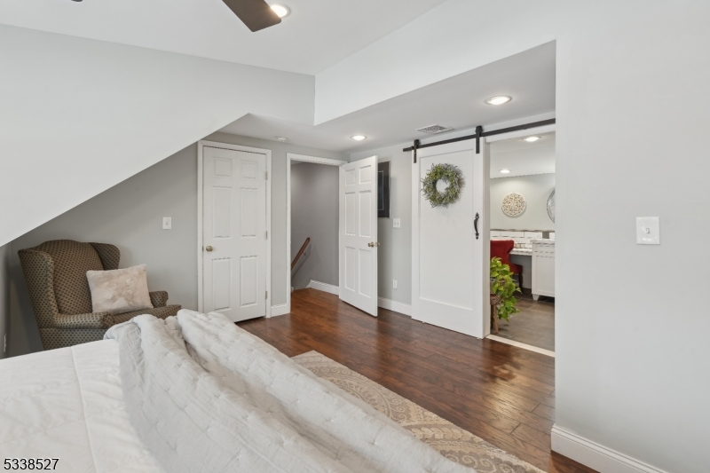 9 Juniper Dr