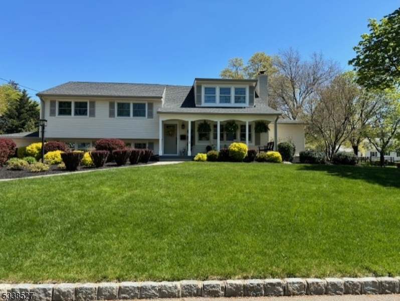 9 Juniper Dr