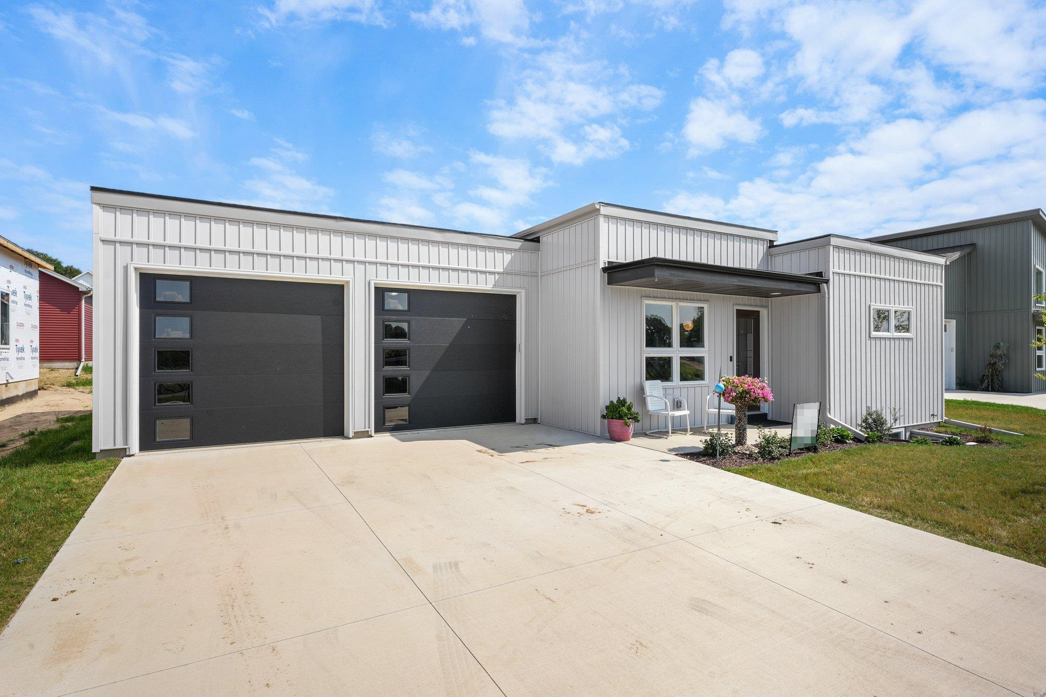 102 Boneset Avenue