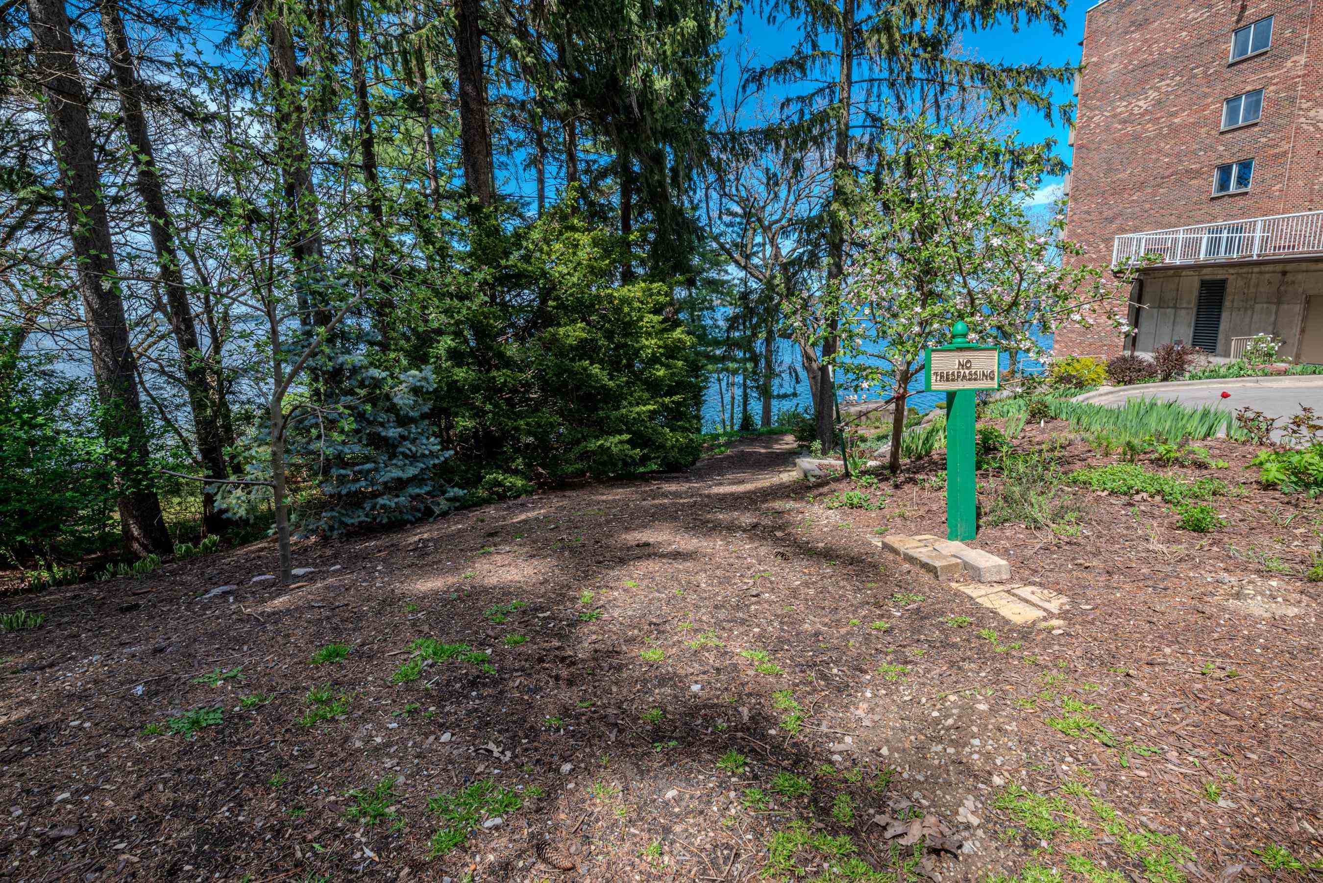 3100 Lake Mendota Drive Unit: 504