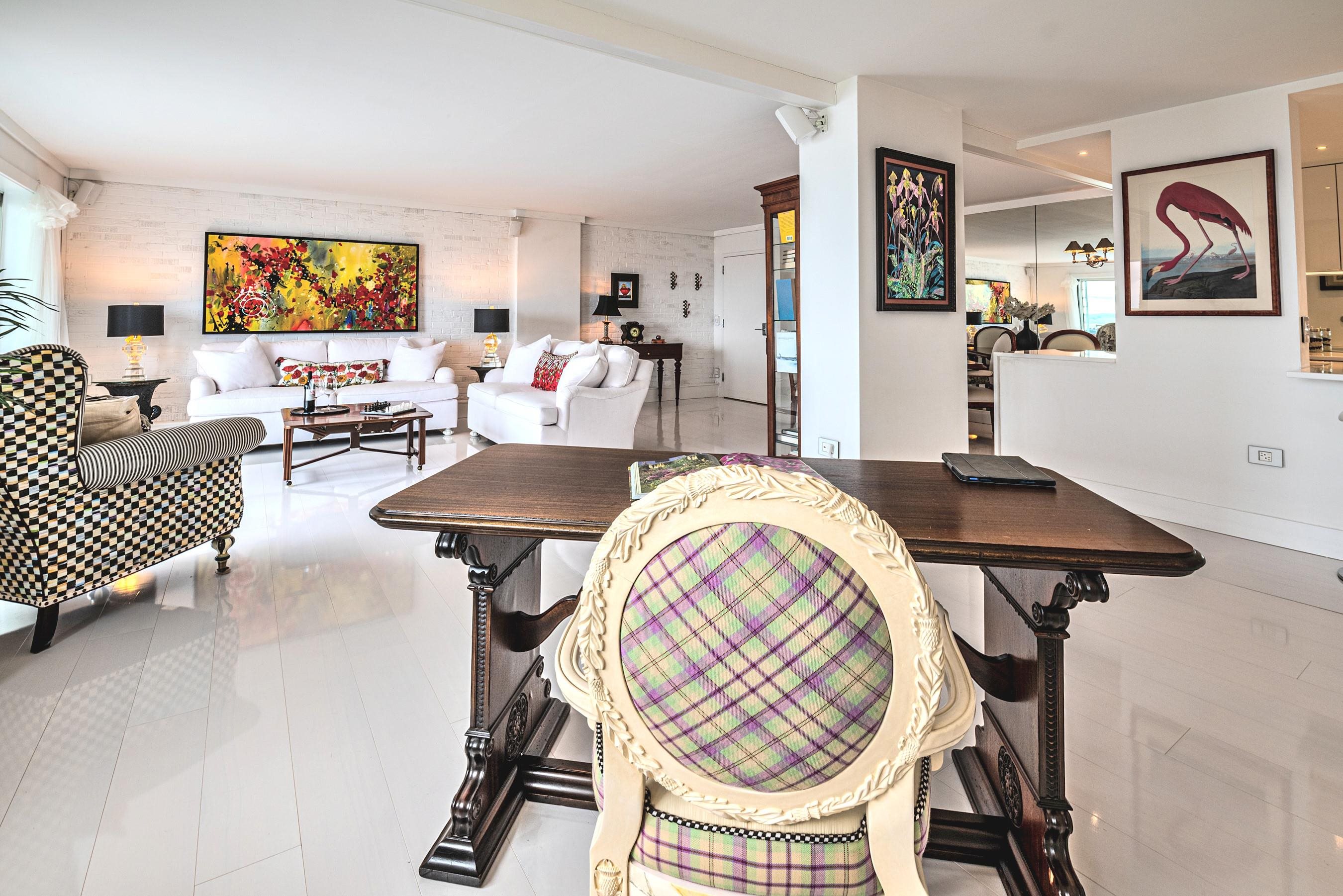 3100 Lake Mendota Drive Unit: 504