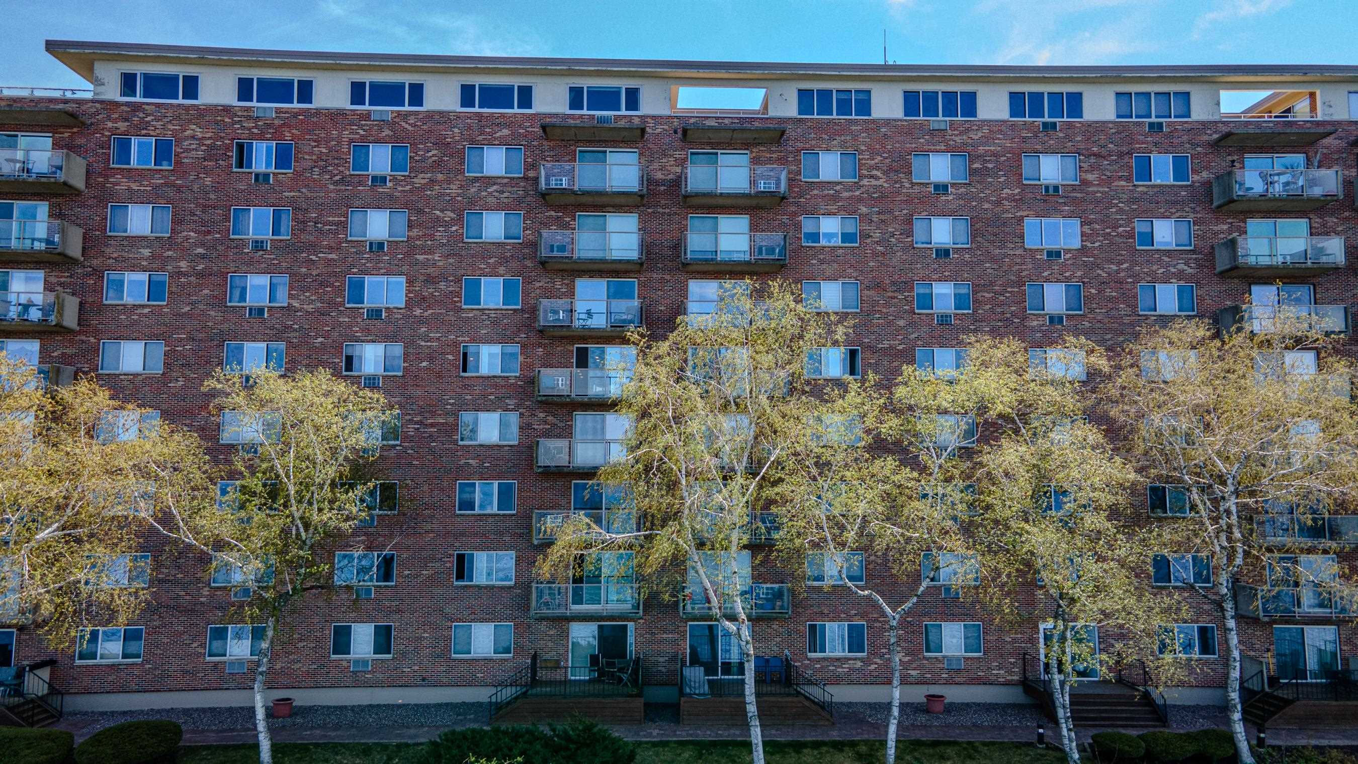 3100 Lake Mendota Drive Unit: 504