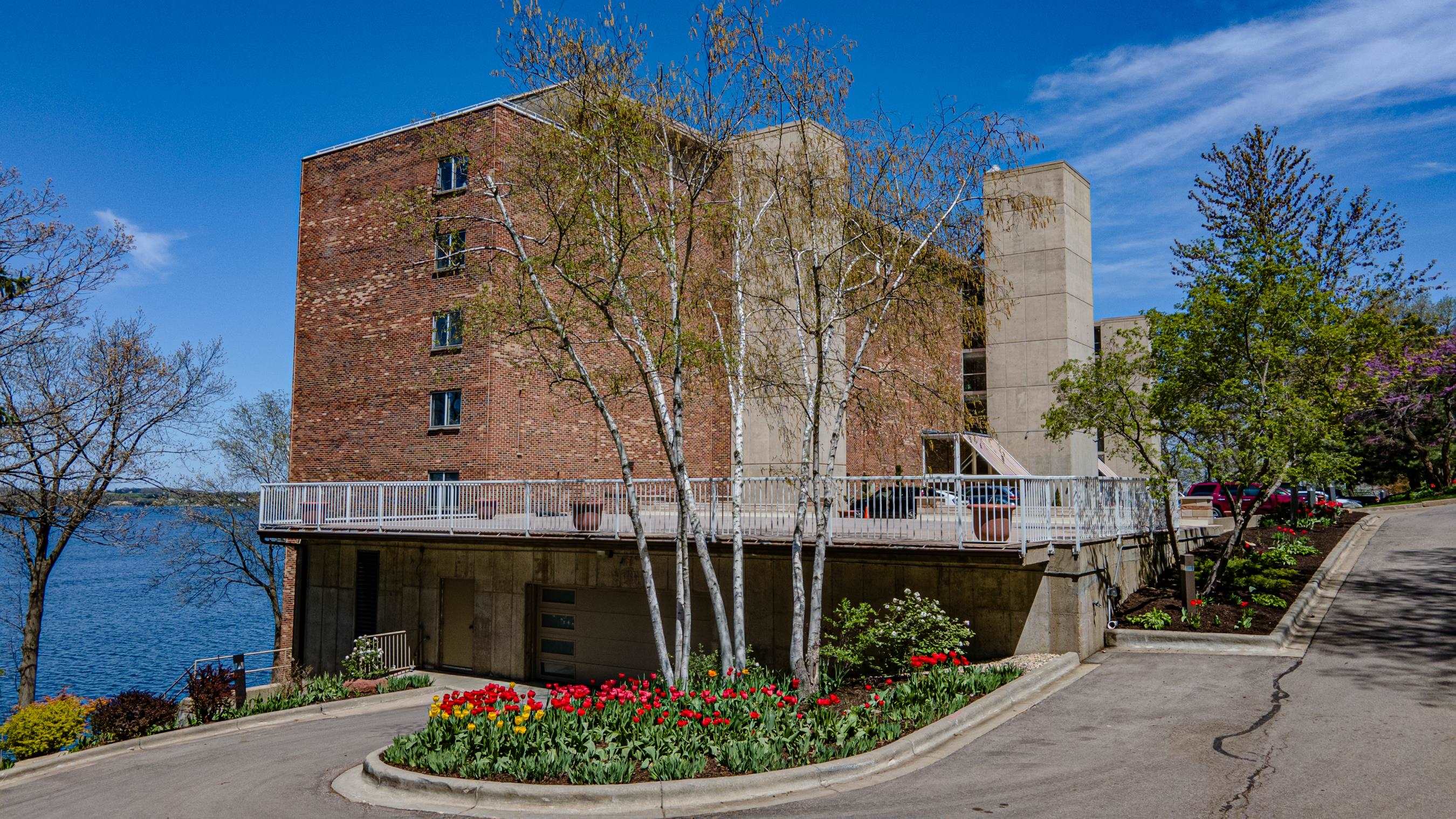 3100 Lake Mendota Drive Unit: 504