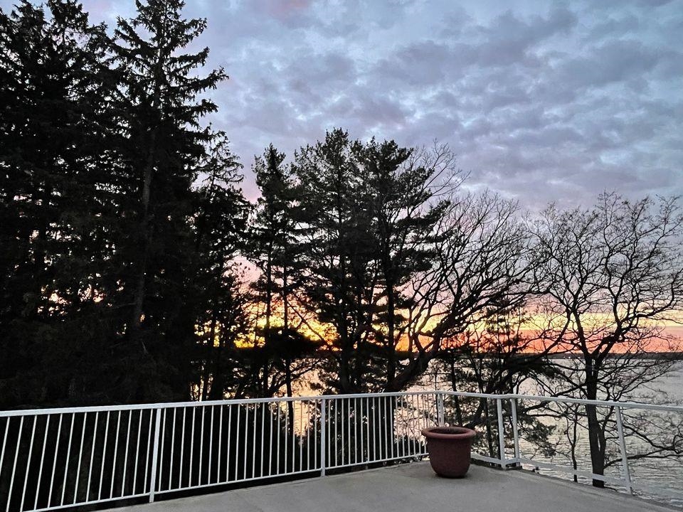 3100 Lake Mendota Drive Unit: 504