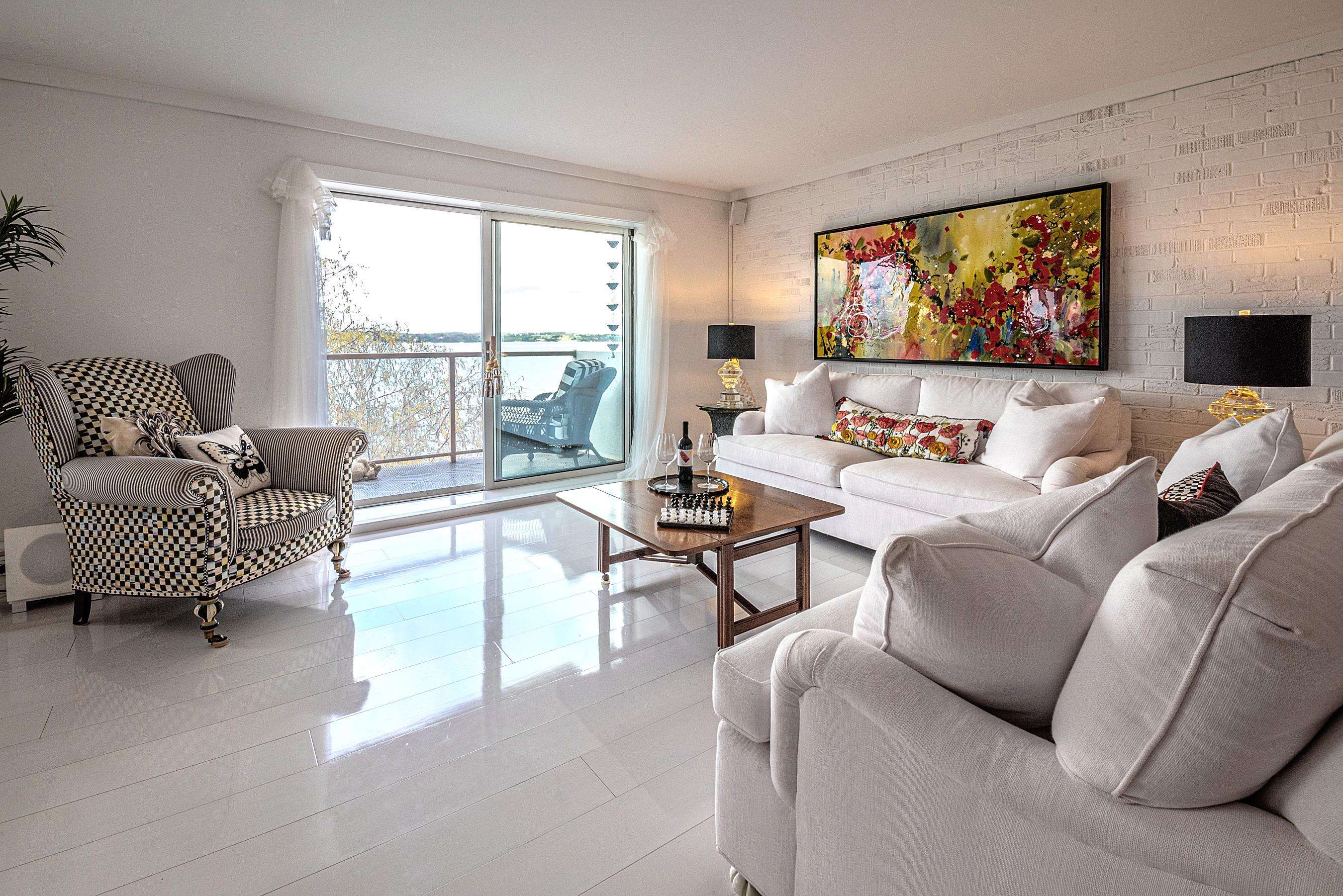 3100 Lake Mendota Drive Unit: 504