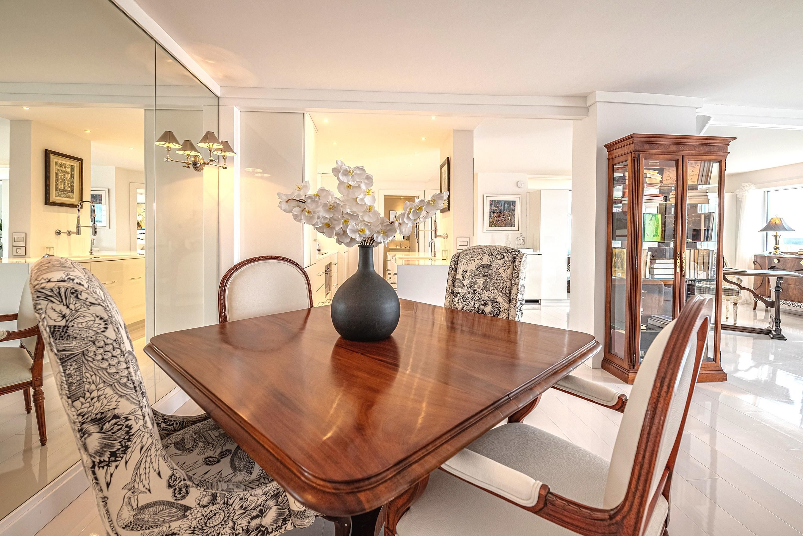 3100 Lake Mendota Drive Unit: 504
