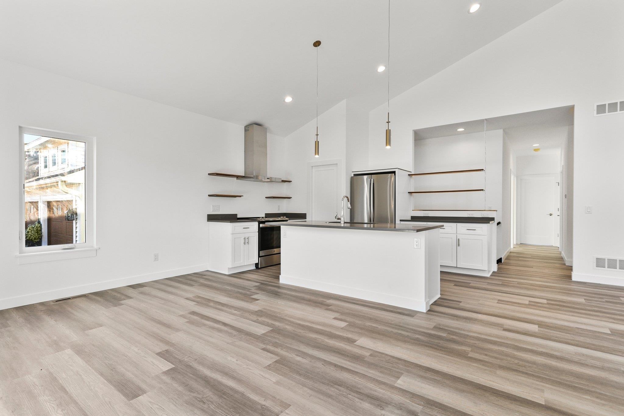 111 Lupine Avenue