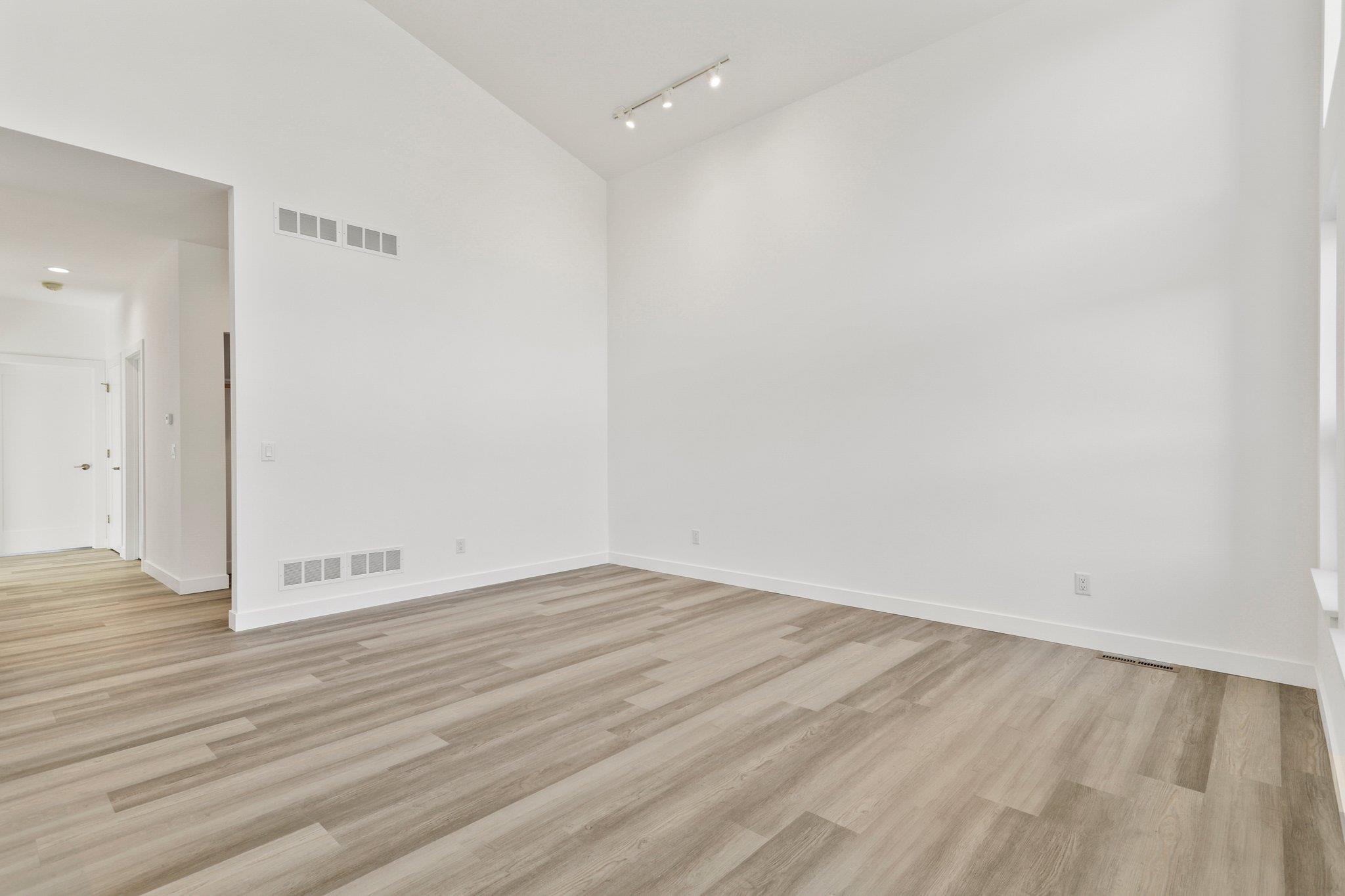 111 Lupine Avenue