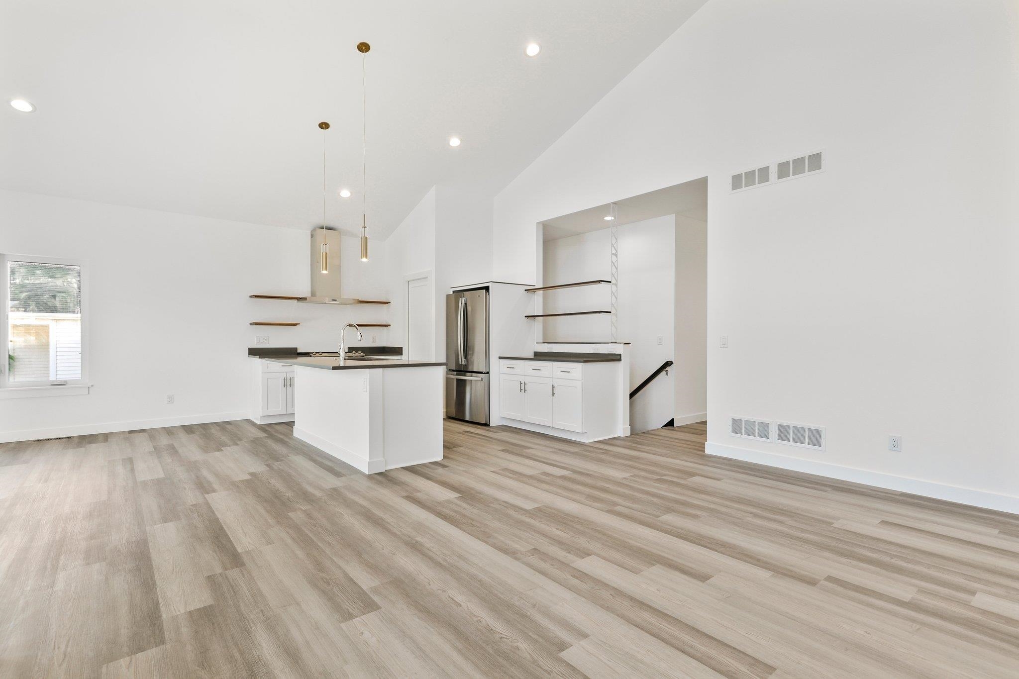 111 Lupine Avenue