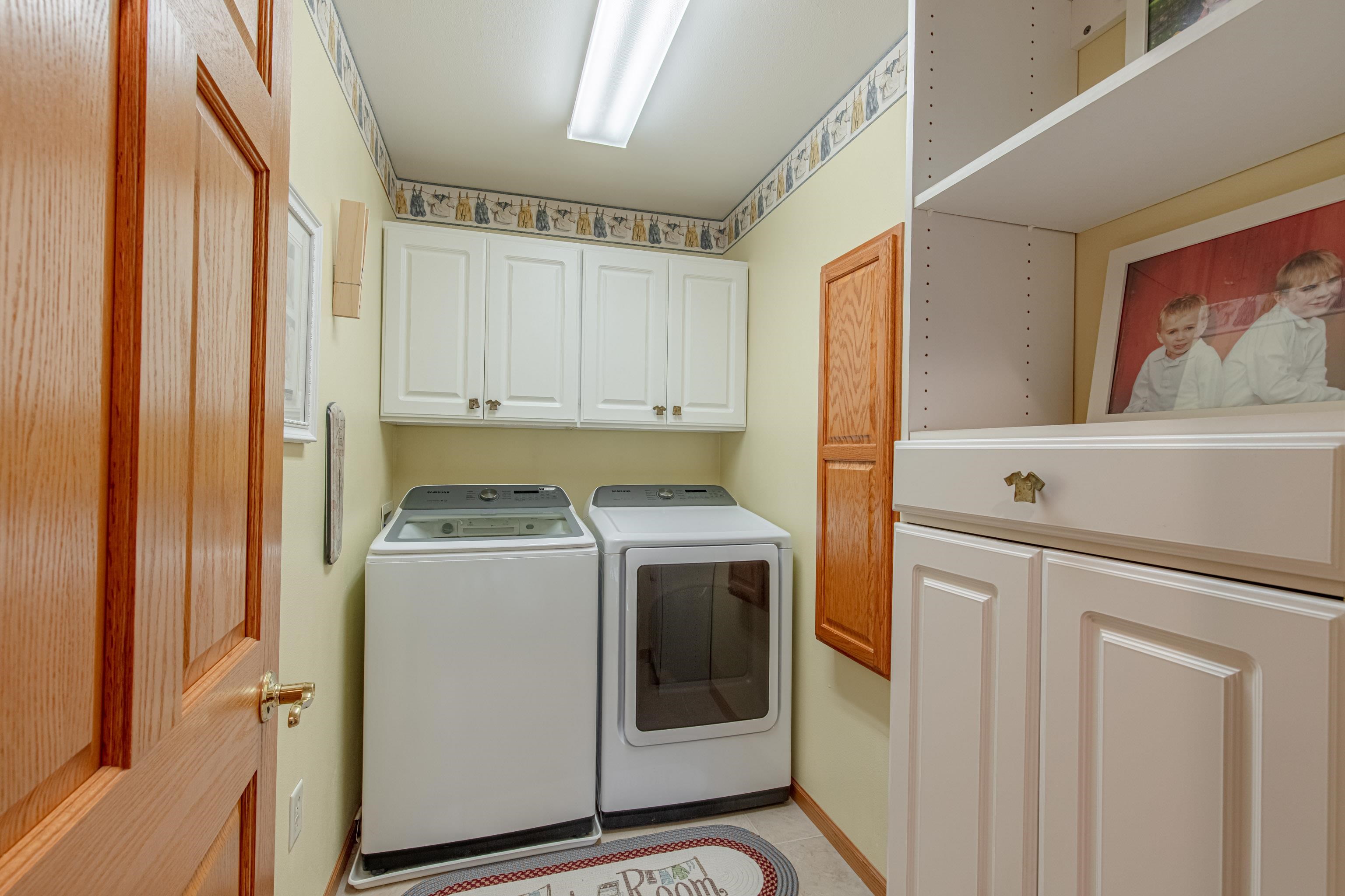 1121 Bluebird Trail