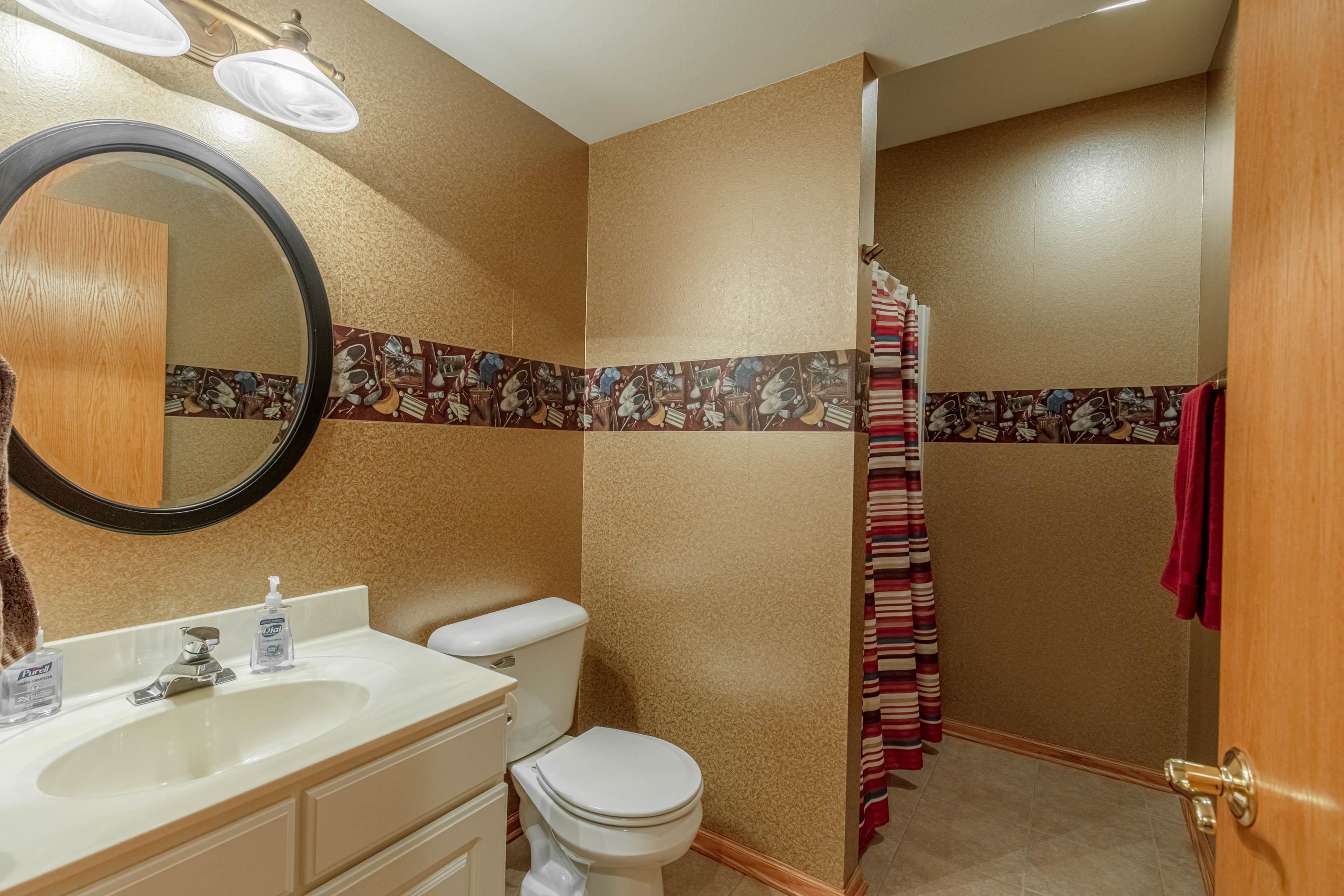 1121 Bluebird Trail