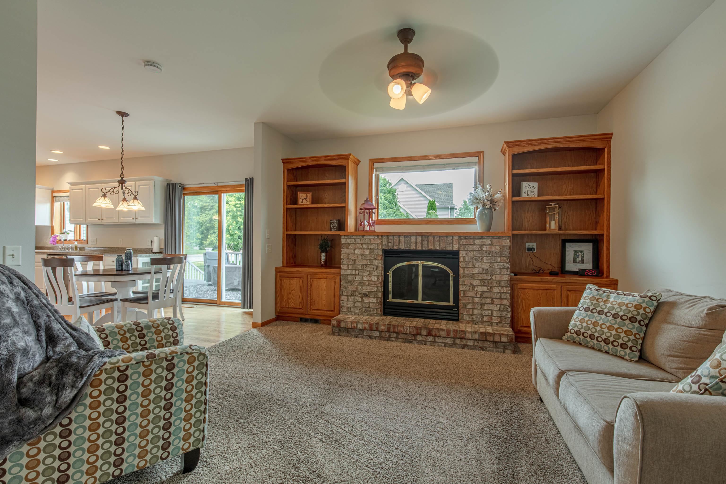 1121 Bluebird Trail
