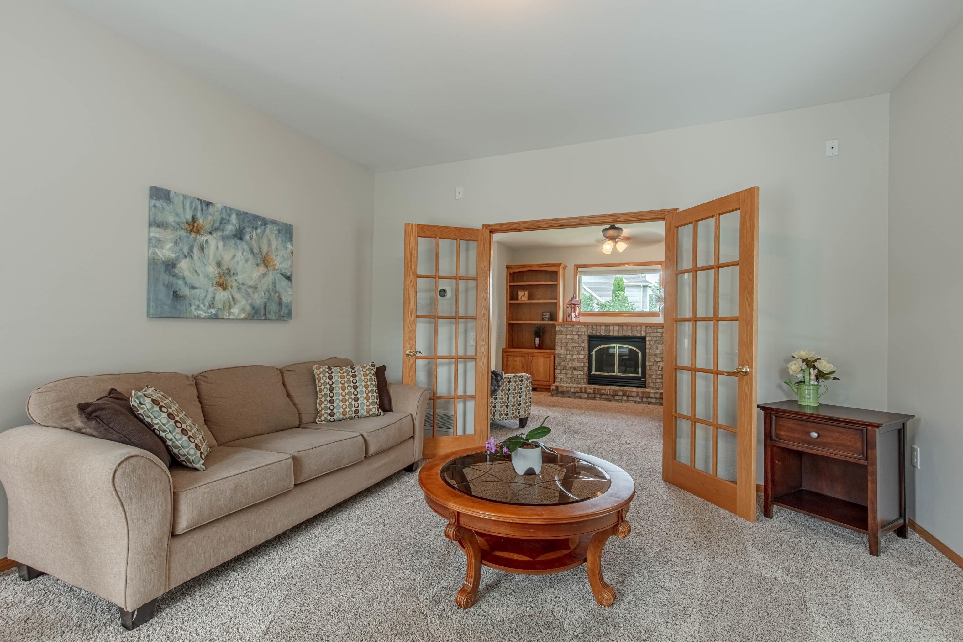 1121 Bluebird Trail