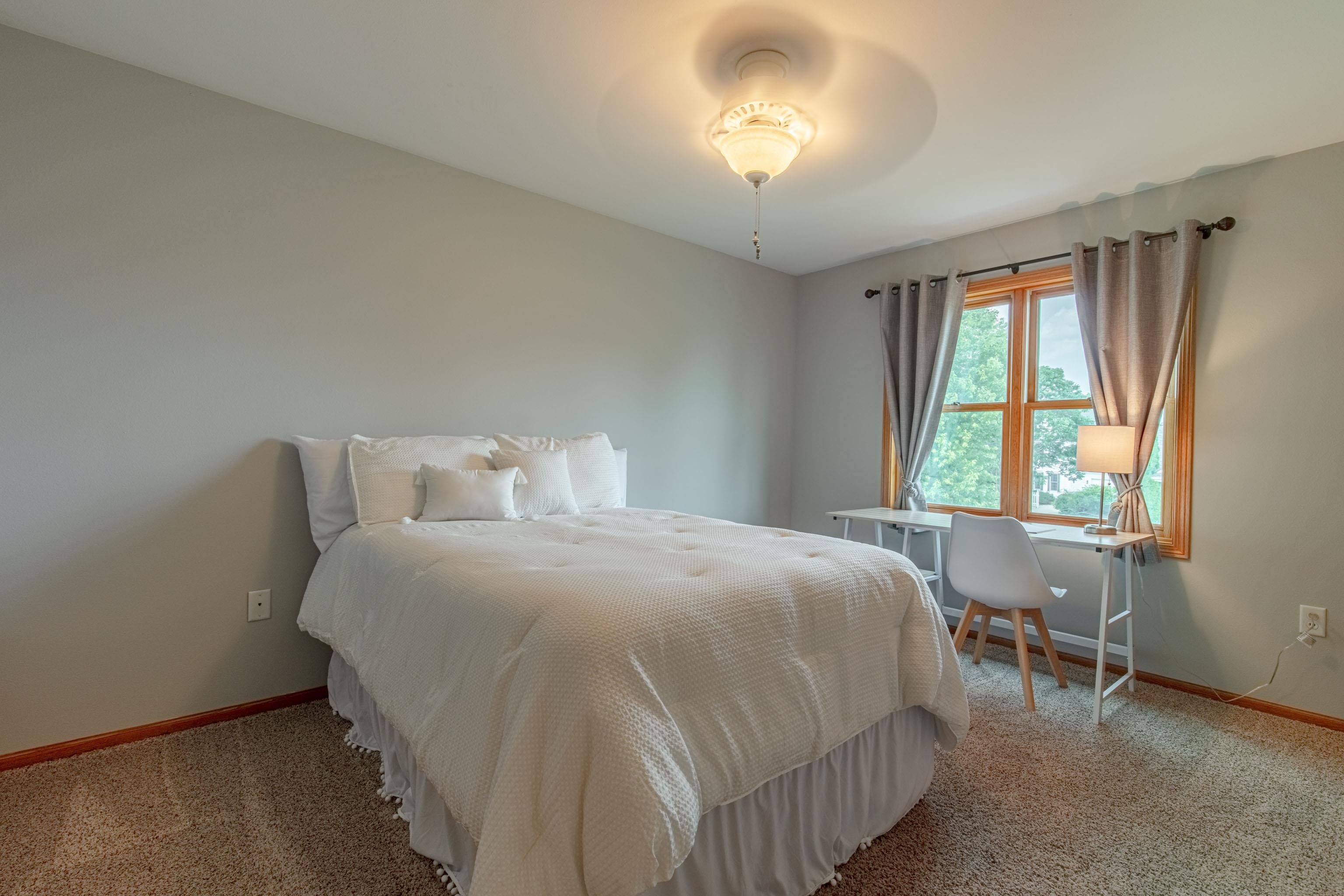 1121 Bluebird Trail