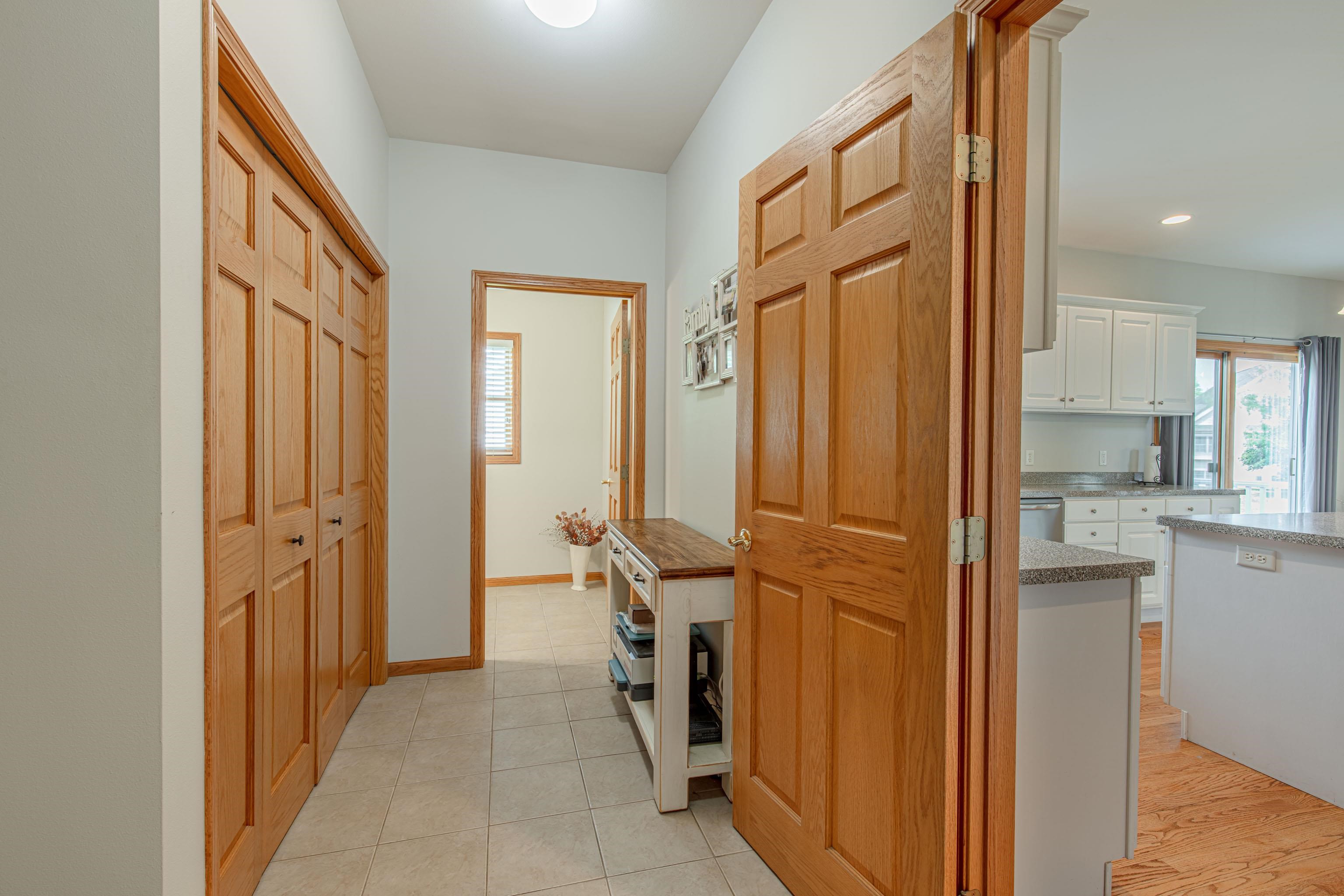 1121 Bluebird Trail