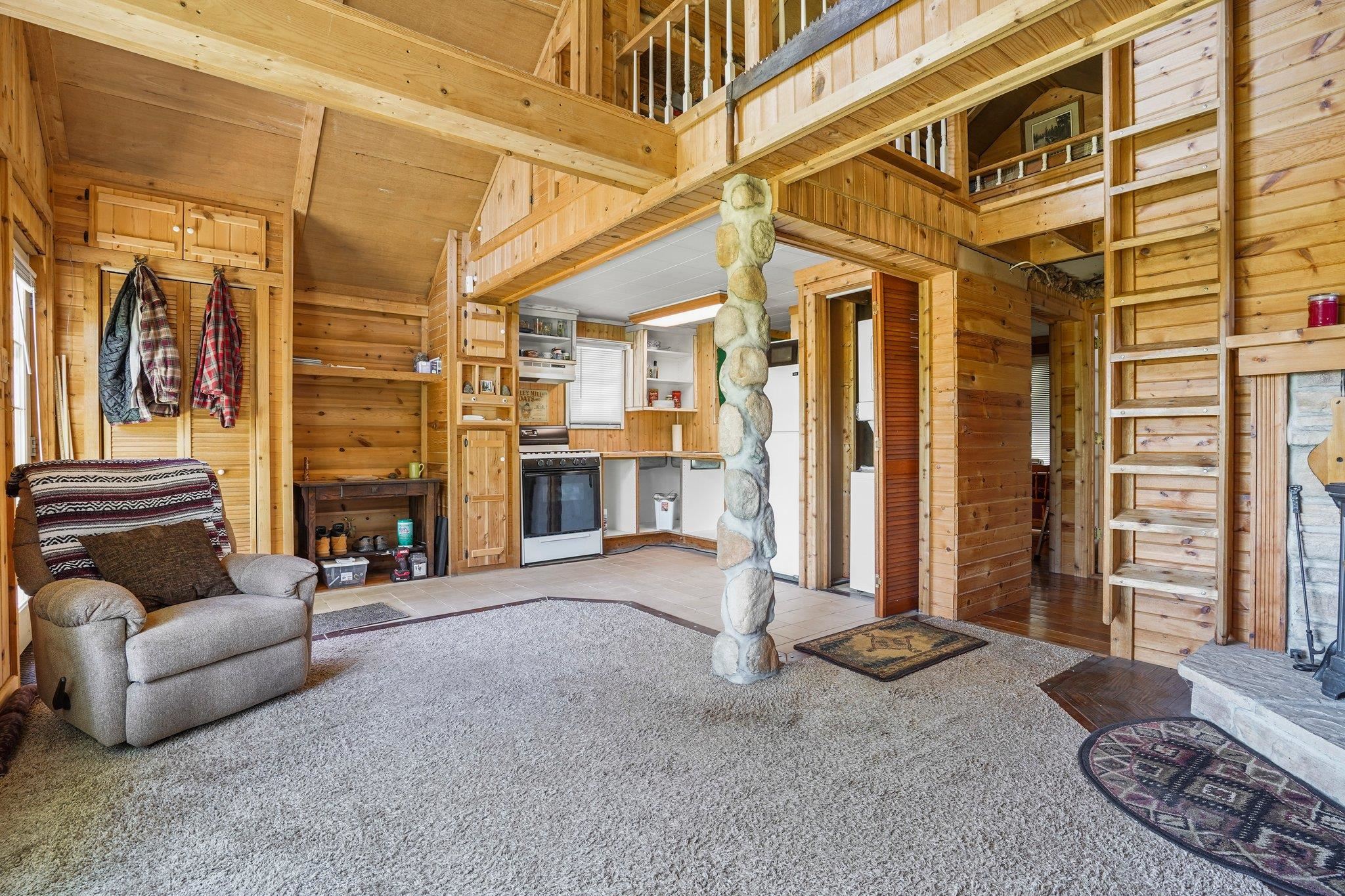 3058 Waucheeta Trail